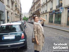 ซูยอง (Soo Young) และ Tiffany เที่ยวชมปารีส!