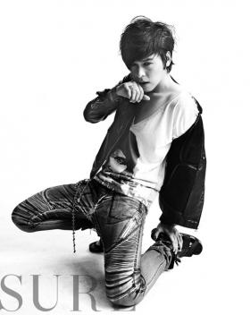 ลีจางวู (Lee Jang Woo) ถ่ายภาพให้กับนิตยสาร Sure