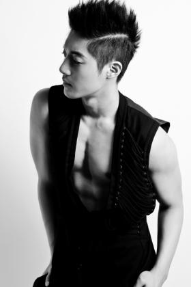 ภาพคิมฮยอนจุง (Kim Hyun Joong) จากอัลบั้มลิมิเต็ด Break Down 