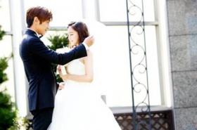 ภาพชุดแต่งงานจากละครเรื่อง Spy Myung Wol 