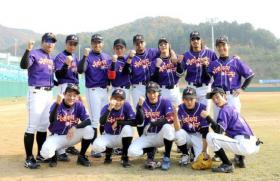 วง SHINee, คิมจุน (Kim Joon), SISTAR, B2ST และ U-Kiss ร่วมงานกุศล Invincible Baseball