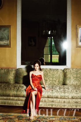 คิมแตฮี (Kim Tae Hee) ถ่ายภาพในนิตยสาร High Cut 