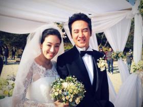 ภาพแต่งงานของอึมแทวูง (Uhm Tae Woong) และจองริววอน (Jung Ryeo Won)?