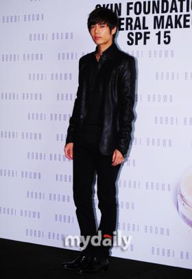 คิมคยูจง (Kim Kyu Jong) ร่วมแสดงละคร Saving Ajumma Go Bong Sil 