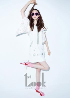 ลีนายอง (Lee Na Young) ถ่ายภาพนิตยสาร 1st Look!