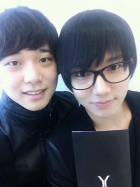 ภาพเยซอง (Ye Sung) และน้องชายของเขา!