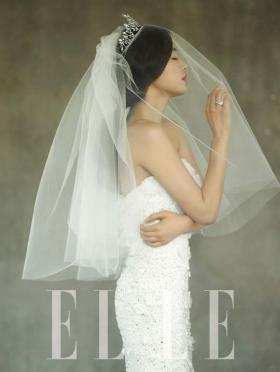 จอนจิฮยอน (Jun Ji Hyun) ถ่ายภาพชุดแต่งงานใน Elle!