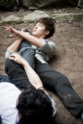 ภาพฉากต่อสู้ของคิมฮยอนจุง (Kim Hyun Joong) จากละครเรื่องใหม่ City Conquest!