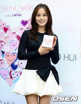 คิมแตฮี (Kim Tae Hee) ร่วมงาน Beautiful Charity Bazaar ของ LG 