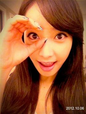 Victoria สนับสนุวงดงบังชินกิ (TVXQ)!