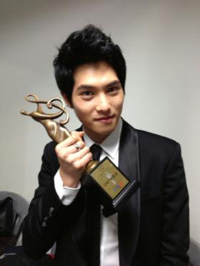 จงฮยอน (Jong Hyun) ขอบคุณแฟนๆ สำหรับรางวัล Best OST Award 