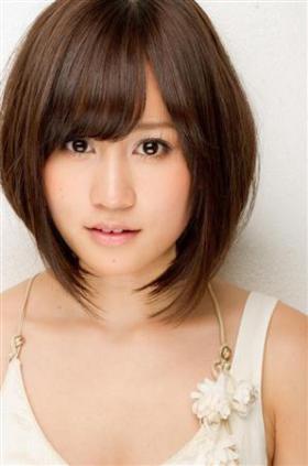 “มาเอดะ อัตซึโกะ (Maeda Atsuko) - AKB48” จะปลอมตัวเป็นหนุ่มน้อยใน Hana Kimi ฉบับ 2011