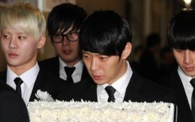 “ยูชอน (Yoochun) - JYJ” เศร้ารับรู้ข่าวสูญเสียบิดาหลังเดินทางกลับถึงเกาหลี
