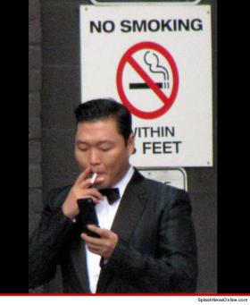 หลักฐานคาตา!! ไซ (Psy) - กังนัม สไตล์ สูบบุหรี่ในที่ห้ามสูบ