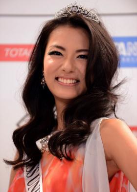 นักวาดการ์ตูนสาวคนสวยคว้ามงกุฏ Miss Universe Japan มิสยูนิเวิร์สญี่ปุ่น 2013