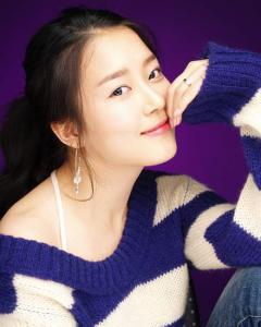 Yoon Young Ah - ยูน ยอง อา