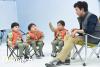 ชมภาพน่ารัก ซองอิลกุก (Song Il Gook) พาลูกแฝดสาม แทฮัน (Dae Han) มินกุก (Min Guk) มันเซ (Man Se) ถ่ายโฆษณา